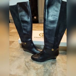 Knee High Leather & Suede Size 8.5 short wedge boots